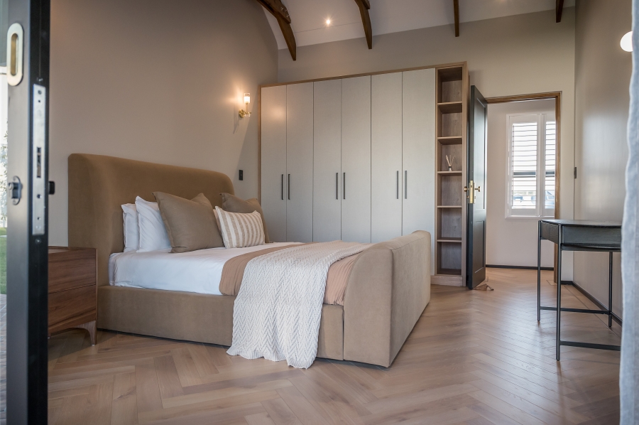 4 Bedroom Property for Sale in Kingswood Golf Estate Western Cape